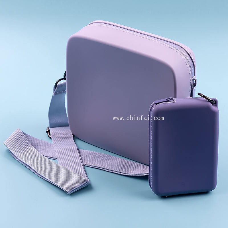 Chinfai High Quality Custom Women Ladies Foldable Waterproof Cross Body Sling Shoulder Messenger Chest Silicone Crossbody Bag